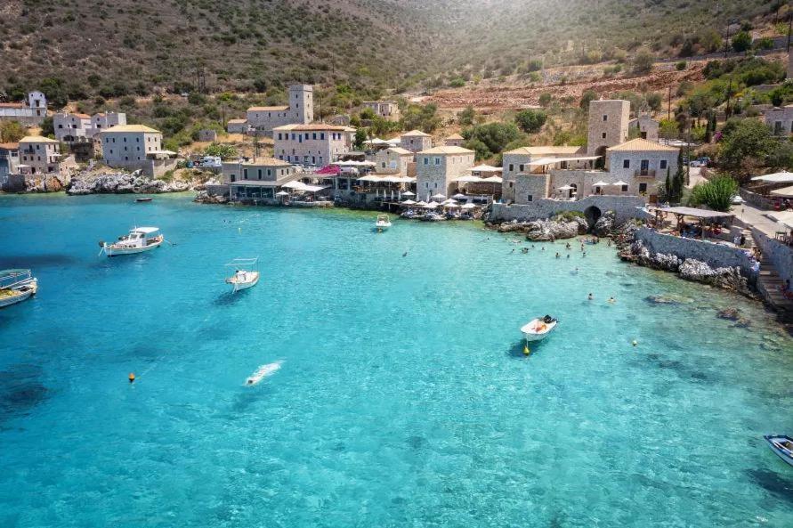 Villa Dioni Ena Pyrgos Buitenkant foto