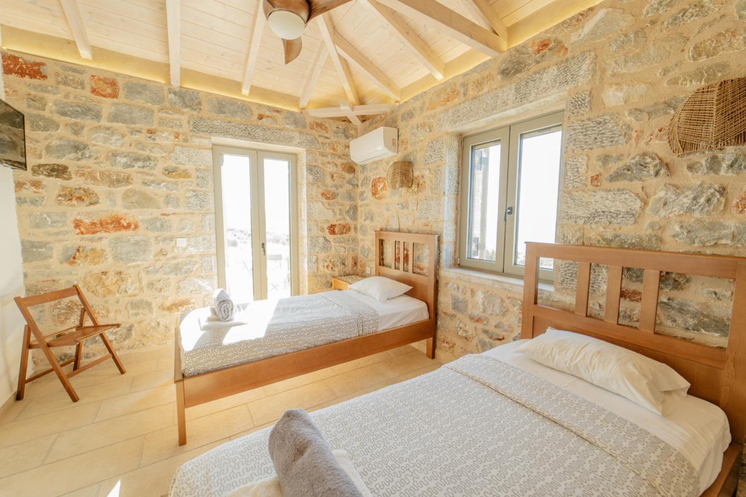 Villa Dioni Ena Pyrgos Buitenkant foto